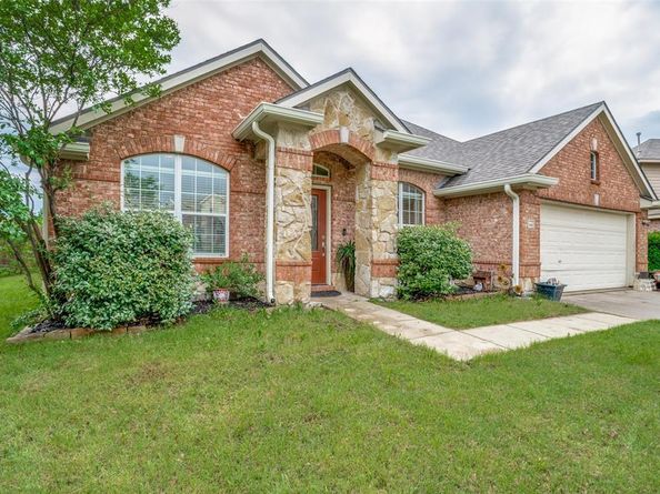 9204  Lockhart Drive , Arlington Texas 76002