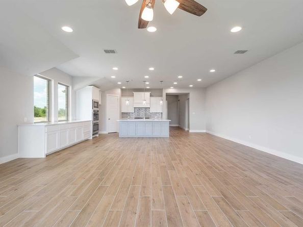 6904  Lanner Lane , Fort Worth Texas 76179