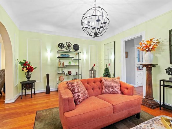 4204  Prescott Avenue , Dallas Texas 75219