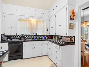 4204  Prescott Avenue , Dallas Texas 75219