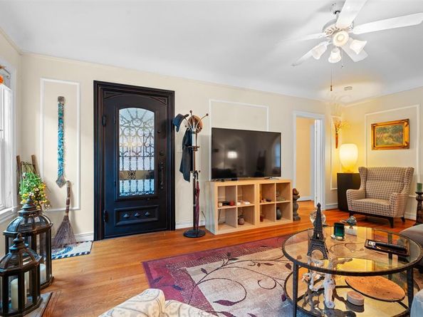 4204  Prescott Avenue , Dallas Texas 75219