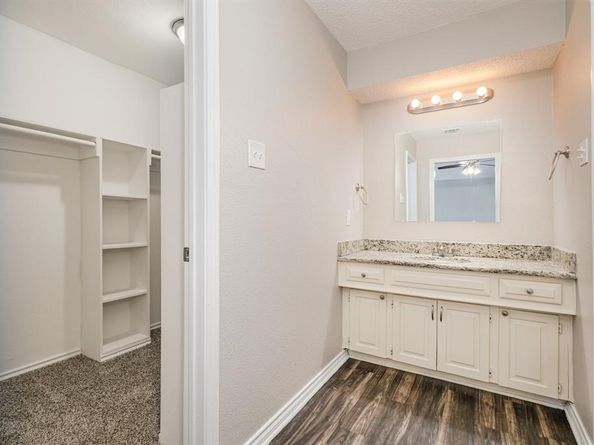 1017  Westminster Lane , Garland Texas 75040