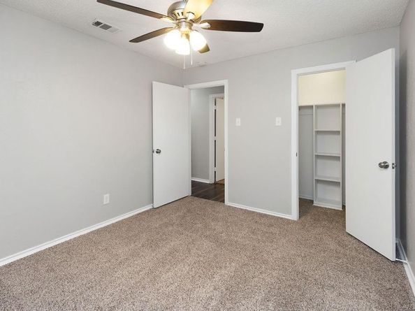 1017  Westminster Lane , Garland Texas 75040