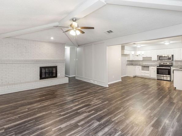 1017  Westminster Lane , Garland Texas 75040