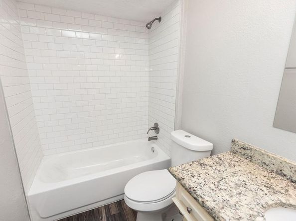 1017  Westminster Lane , Garland Texas 75040