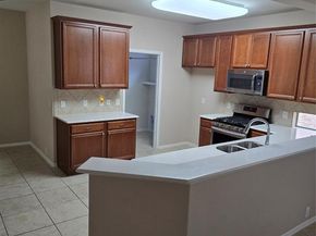 6628  Purbeck Trail , Denton Texas 76210