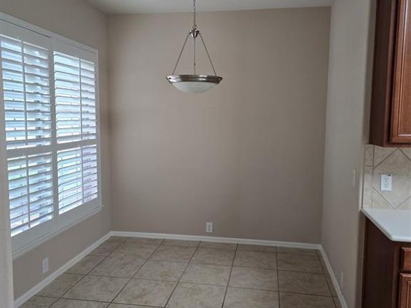 6628  Purbeck Trail , Denton Texas 76210