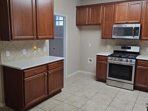 6628  Purbeck Trail , Denton Texas 76210