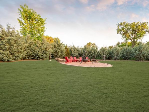 3912  Bowie Lane , Dallas Texas 75220