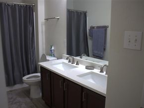 804  Underhill Drive , Arlington Texas 76002