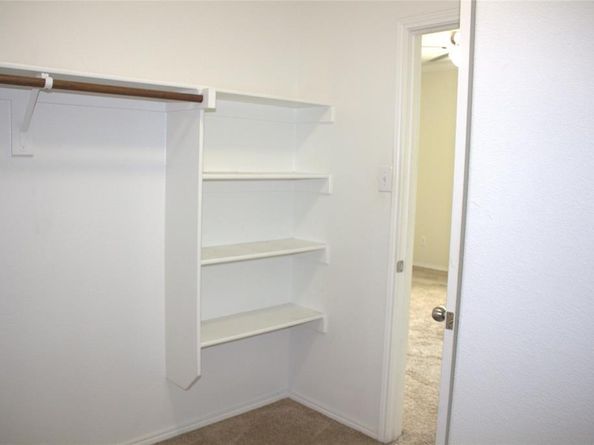 804  Underhill Drive , Arlington Texas 76002