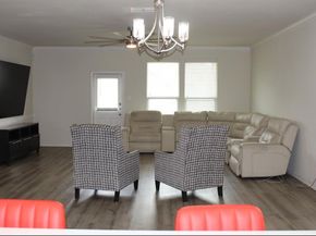 804  Underhill Drive , Arlington Texas 76002
