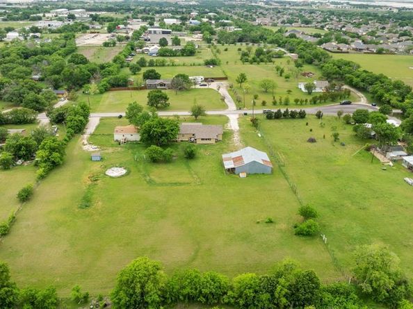 18025  Tydings Road , Justin Texas 76247