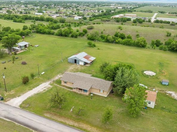 18025  Tydings Road , Justin Texas 76247