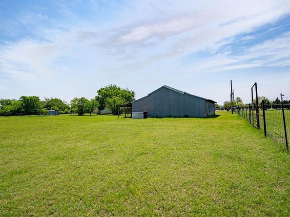 18025  Tydings Road , Justin Texas 76247