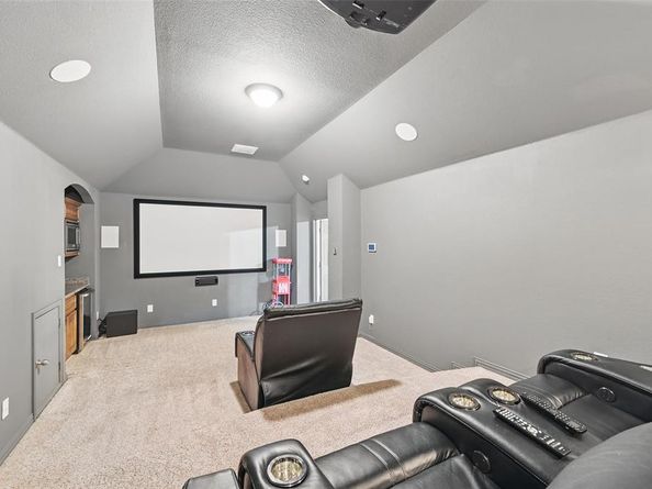 6132  Falls Lake Road , Fort Worth Texas 76179