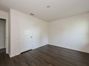 2301  Dillard Street , Fort Worth Texas 76105