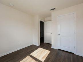 2301  Dillard Street , Fort Worth Texas 76105