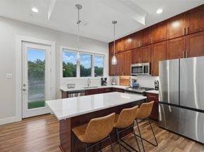 461  Rayner Avenue , Fort Worth Texas 76111