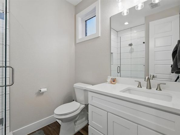 461  Rayner Avenue , Fort Worth Texas 76111