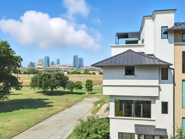 461  Rayner Avenue , Fort Worth Texas 76111