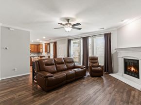 3148  Guadaloupe  , Grand Prairie Texas 75054