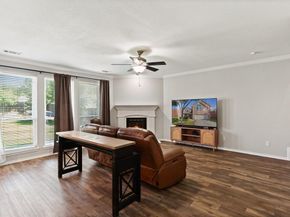 3148  Guadaloupe  , Grand Prairie Texas 75054