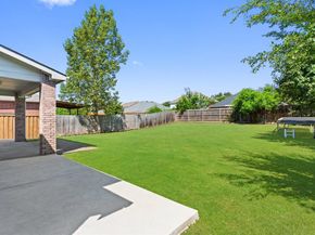 3148  Guadaloupe  , Grand Prairie Texas 75054