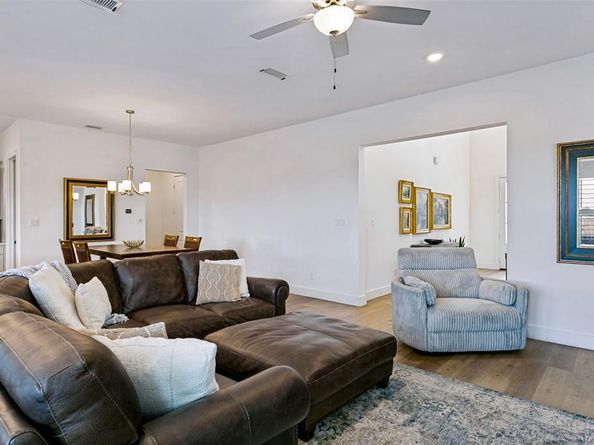 631  Verrine Way , Lewisville Texas 75056