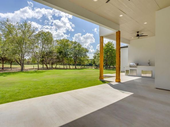 1024  Parview Circle , Grand Prairie Texas 75104