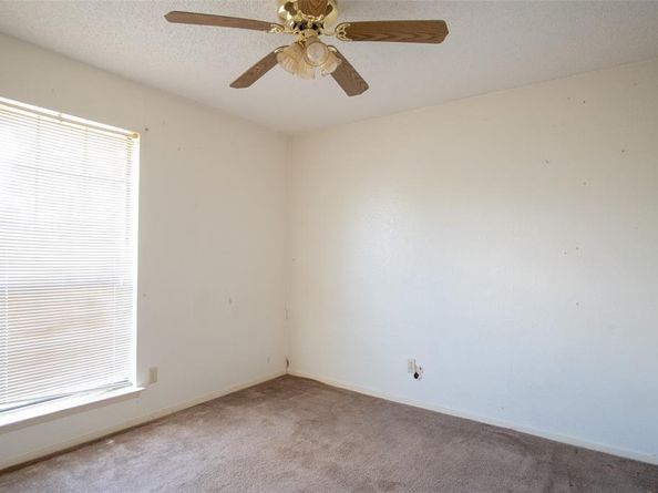 2801  College Park Drive , Rowlett Texas 75088