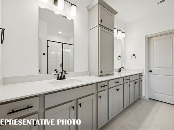 3568  Pierce Lane , Grand Prairie Texas 75052