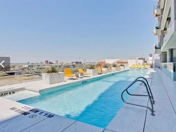 2408  Victory Park Lane  1034, Dallas Texas 75219