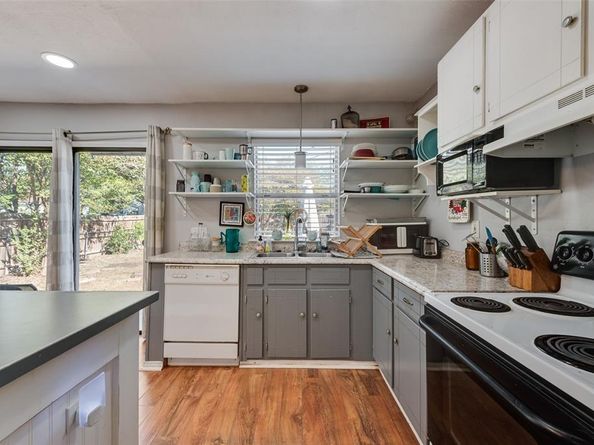 7470  Widgeon Avenue , Fort Worth Texas 76116