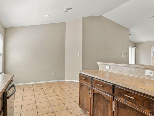 2140  Ingrid Lane , Fort Worth Texas 76131