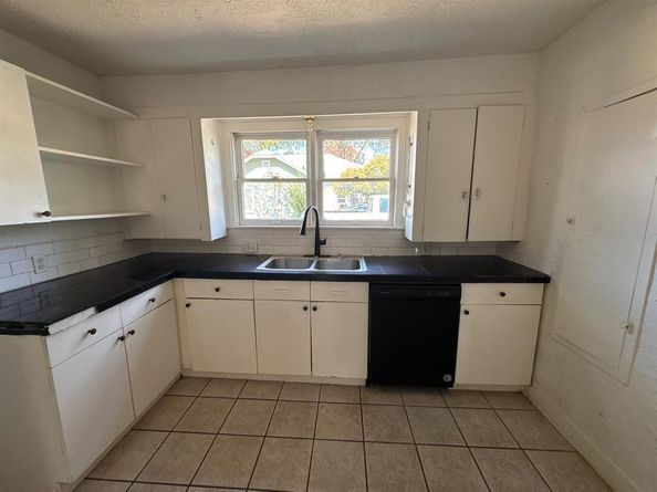714 S Bryan Belt Line Road , Mesquite Texas 75149