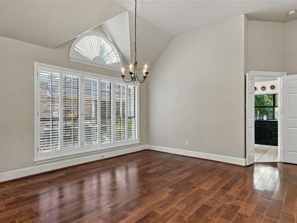 2614  Rockport Circle , Garland Texas 75044