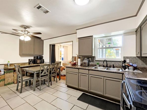 2305  Arcady Lane , Lancaster Texas 75134