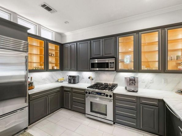 3707  Gilbert Avenue  17, Dallas Texas 75218