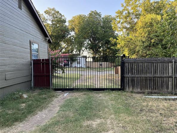 1508 NE 34th Street , Fort Worth Texas 76106