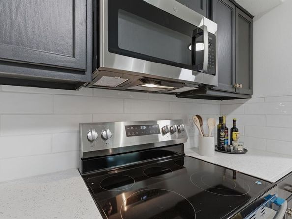 5751  Trio Lane , Dallas Texas 75241