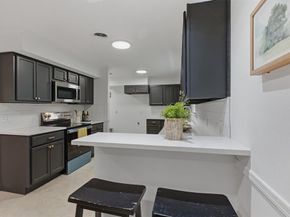 5751  Trio Lane , Dallas Texas 75241