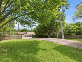 5751  Trio Lane , Dallas Texas 75241