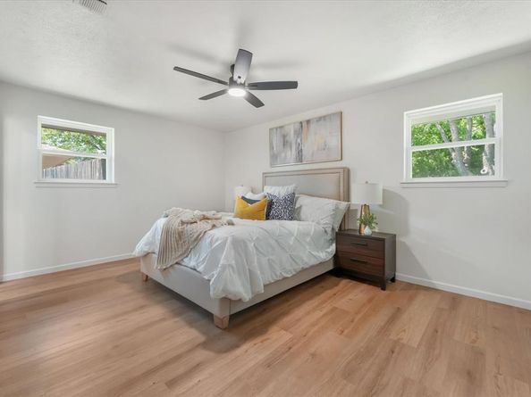 4108  Alicante Avenue , Fort Worth Texas 76133