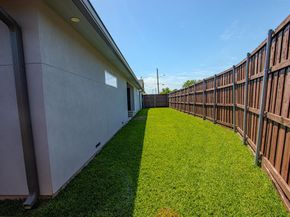 6550  Lockheed Boulevard , Dallas Texas 75209