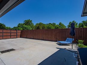 6550  Lockheed Boulevard , Dallas Texas 75209