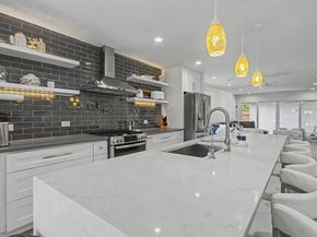 6550  Lockheed Boulevard , Dallas Texas 75209