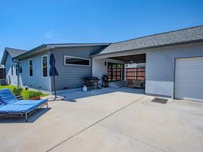 6550  Lockheed Boulevard , Dallas Texas 75209