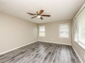 2346  Rexlawn Drive , Dallas Texas 75227