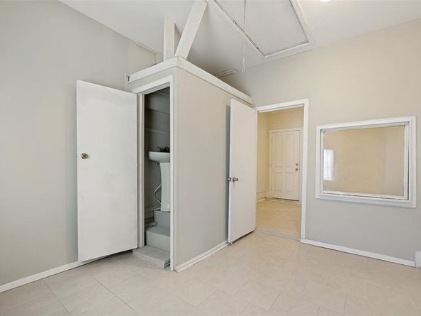1225 W Boyce Avenue , Fort Worth Texas 76115